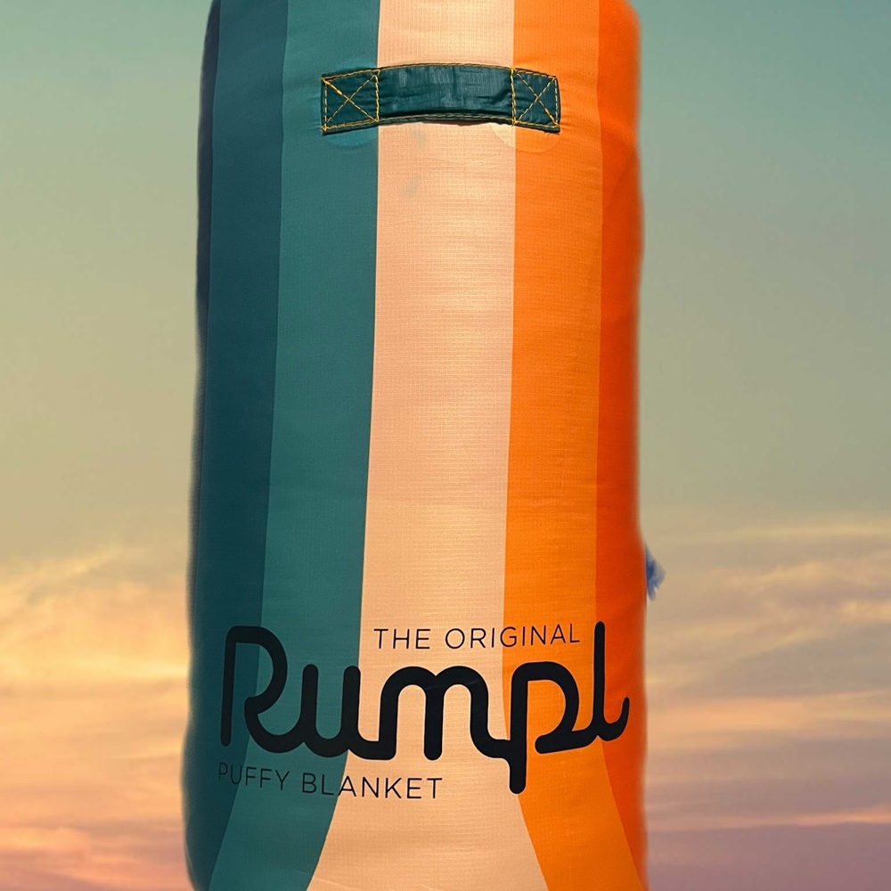 RUMPL
Original Packable Puffy Blanket